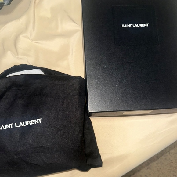 Yves Saint Laurent Sheepskin Matelasse Chevron Monogram Medium College Bag - Picture 5 of 6